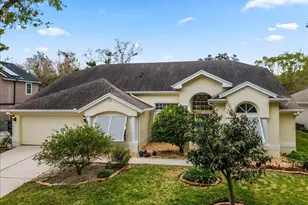 817 Kingsbridge Dr, Oviedo, FL 32765 - Photo 2