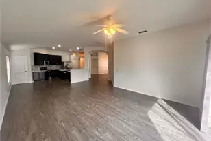 3930 Lakeside Reserve Ln, Orlando, FL 32810 - Photo 14