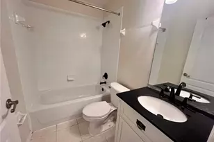 3930 Lakeside Reserve Ln, Orlando, FL 32810 - Photo 20