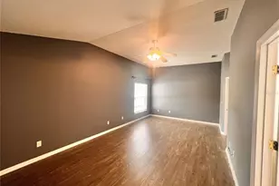 3930 Lakeside Reserve Ln, Orlando, FL 32810 - Photo 16