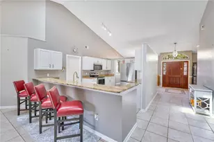 12748 Forestedge Cir, Orlando, FL 32828 - Photo 4