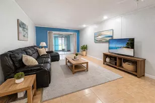 2929 W Oak Ridge Rd, Orlando, FL 32809 - Photo 2