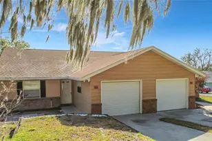 202 Fernwood St, Leesburg, FL 34748 - Photo 1
