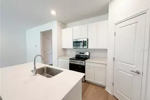 8355 SW 197th Ct, Dunnellon, FL 34432 - Photo 12