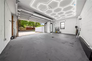 1937 E Marks St, Orlando, FL 32803 - Photo 52