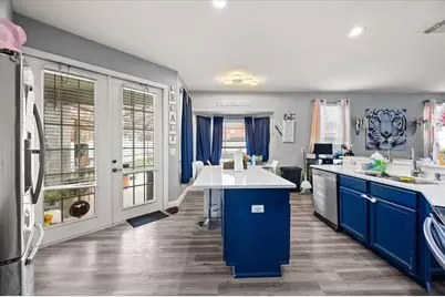 2863 Boating Boulevard, Kissimmee, FL 34746 - Photo 10