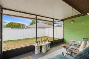 912 E Heron Cir, Winter Haven, FL 33884 - Photo 24