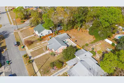 441 N Kentucky Avenue, Deland, FL 32724 - Photo 34