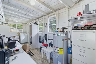 441 N Kentucky Avenue, Deland, FL 32724 - Photo 18