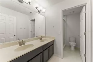 12121 Silverlake Park Dr, Windermere, FL 34786 - Photo 34