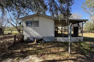 8921 Hammock Loop, Polk City, FL 33868 - Photo 4