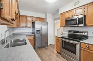 2201 Coach House Blvd, Orlando, FL 32812 - Photo 8