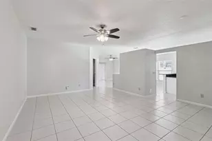 3861 Bentford Ct, Orlando, FL 32817 - Photo 10