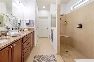 333 Navarra Ln, Davenport, FL 33837 - Photo 18
