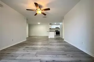 7511 Seurat St, Orlando, FL 32819 - Photo 10