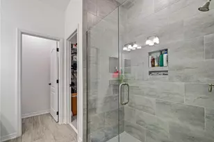 8258 Bayliss Ct, Orlando, FL 32825 - Photo 16