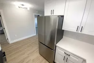 8710 94th Ave, Seminole, FL 33777 - Photo 16