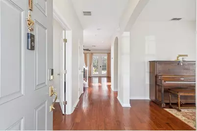 7408 Winding Lake Circle, Oviedo, FL 32765 - Photo 2