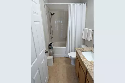 10201 Courtney Palms Boulevard #204, Tampa, FL 33619 - Photo 18