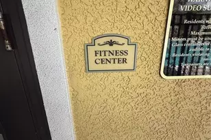 10201 Courtney Palms Blvd, Tampa, FL 33619 - Photo 36