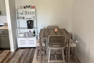 10201 Courtney Palms Blvd, Tampa, FL 33619 - Photo 6