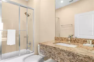 7605 Recife Dr, Kissimmee, FL 34747 - Photo 20