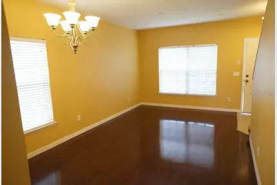 427 Wilton Circle, Sanford, FL 32773 - Photo 2