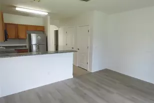 427 Wilton Cir, Sanford, FL 32773 - Photo 6