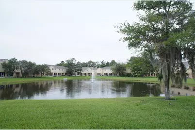 427 Wilton Circle, Sanford, FL 32773 - Photo 2