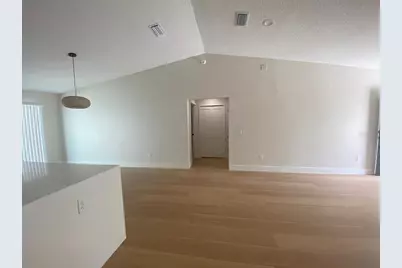 895 S Cedar Avenue, Orange City, FL 32763 - Photo 10