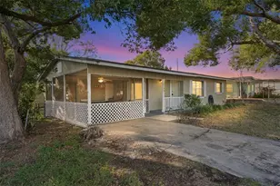 902 S Galena Ave, Minneola, FL 34715 - Photo 2