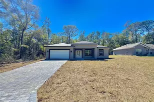 1952 W Beach Plum Dr, Citrus Springs, FL 34434 - Photo 2