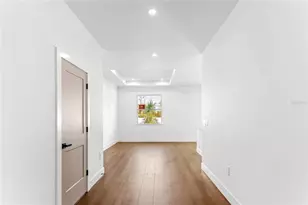 3510 S 75th St, Tampa, FL 33619 - Photo 4