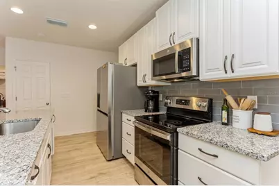 6985 Wilson Pasture Avenue, Groveland, FL 34736 - Photo 18