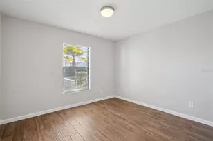 3154 Plaza Terrace Dr, Orlando, FL 32803 - Photo 10