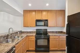 3154 Plaza Terrace Dr, Orlando, FL 32803 - Photo 4