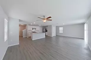 8645 SW 44th Ct, Ocala, FL 34476 - Photo 4