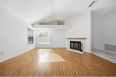 563 W Springtree Way, Lake Mary, FL 32746 - Photo 6