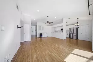 563 W Springtree Way, Lake Mary, FL 32746 - Photo 14