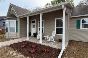 1527 Dess Dr, Orlando, FL 32818 - Photo 6