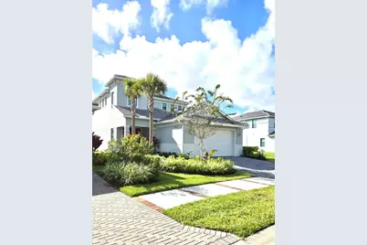 217 SE Fascino Circle, Port Saint Lucie, FL 34984 - Photo 2