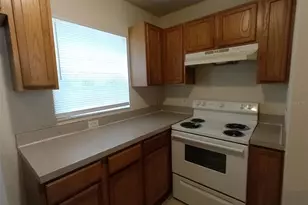 880 E Columbia Ave, Kissimmee, FL 34744 - Photo 12
