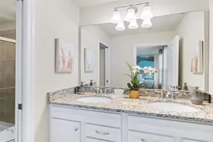 2401 Luxor Dr, Kissimmee, FL 34747 - Photo 36