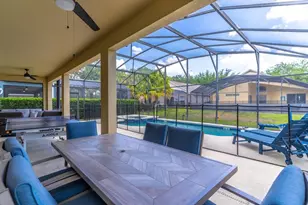 8512 Sunrise Key Dr, Kissimmee, FL 34747 - Photo 36