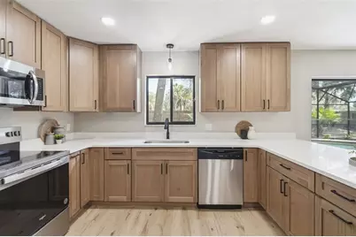 8315 Camphor Tree Drive, Orlando, FL 32810 - Photo 10