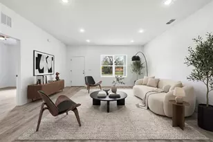 304 Pearl St, Haines City, FL 33844 - Photo 12