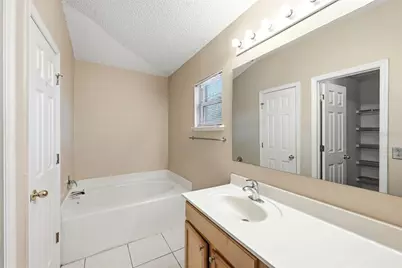 319 Pleasant Gardens Drive, Apopka, FL 32703 - Photo 24