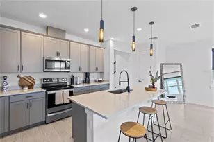 14317 Lanikai Beach Dr, Orlando, FL 32827 - Photo 4