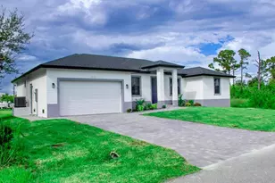 15633 Lakeland Cir, Port Charlotte, FL 33981 - Photo 2