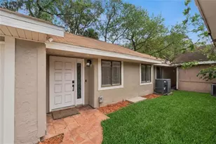 712 Linden Dr, Winter Springs, FL 32708 - Photo 2